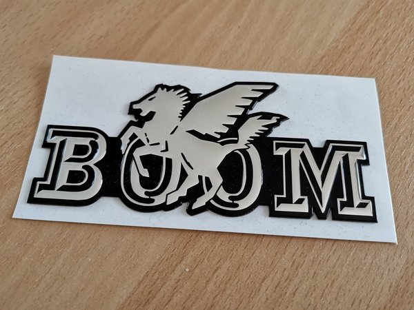 BOOM-Trikes Emblem Relief Klebbar