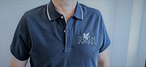 Best. Nr. 1058-Gr / Polo-Shirt Piquet. Navy Blue mit BOOM Logo